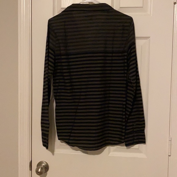 Shirts - Picture 2 of 3